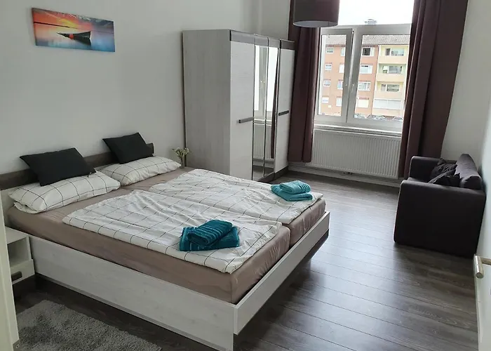 Alles Neu Nach Komplettsanierung In Direkter Naehe Zum Suedstrand *